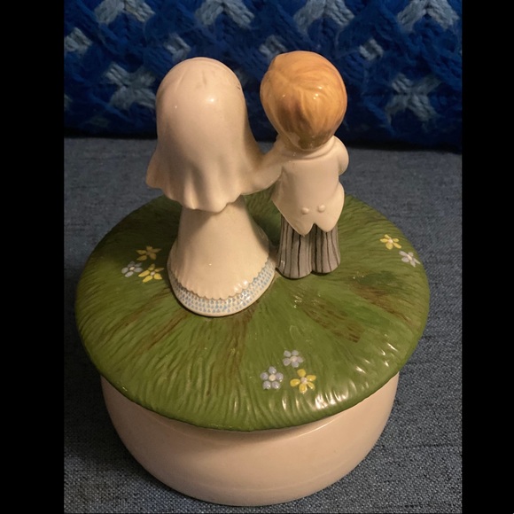 Vintage Other 97s Boho Bride Macky Ceramic Molds Wedding Music Box